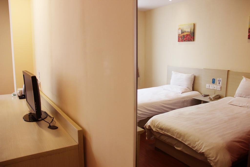 Hanting Express Tianjin Haixin District Yujiapu Тиендзин Екстериор снимка